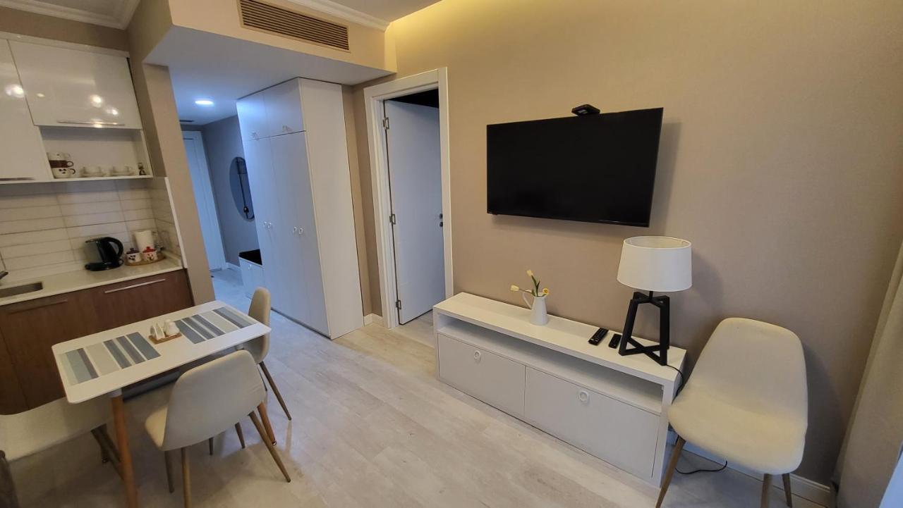 Holiday Apartments บาทูมิ ภายนอก รูปภาพ