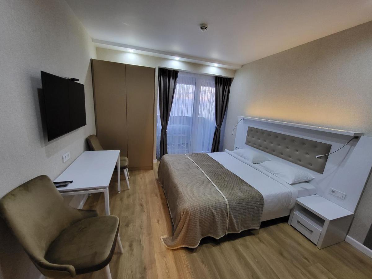 Holiday Apartments บาทูมิ ภายนอก รูปภาพ