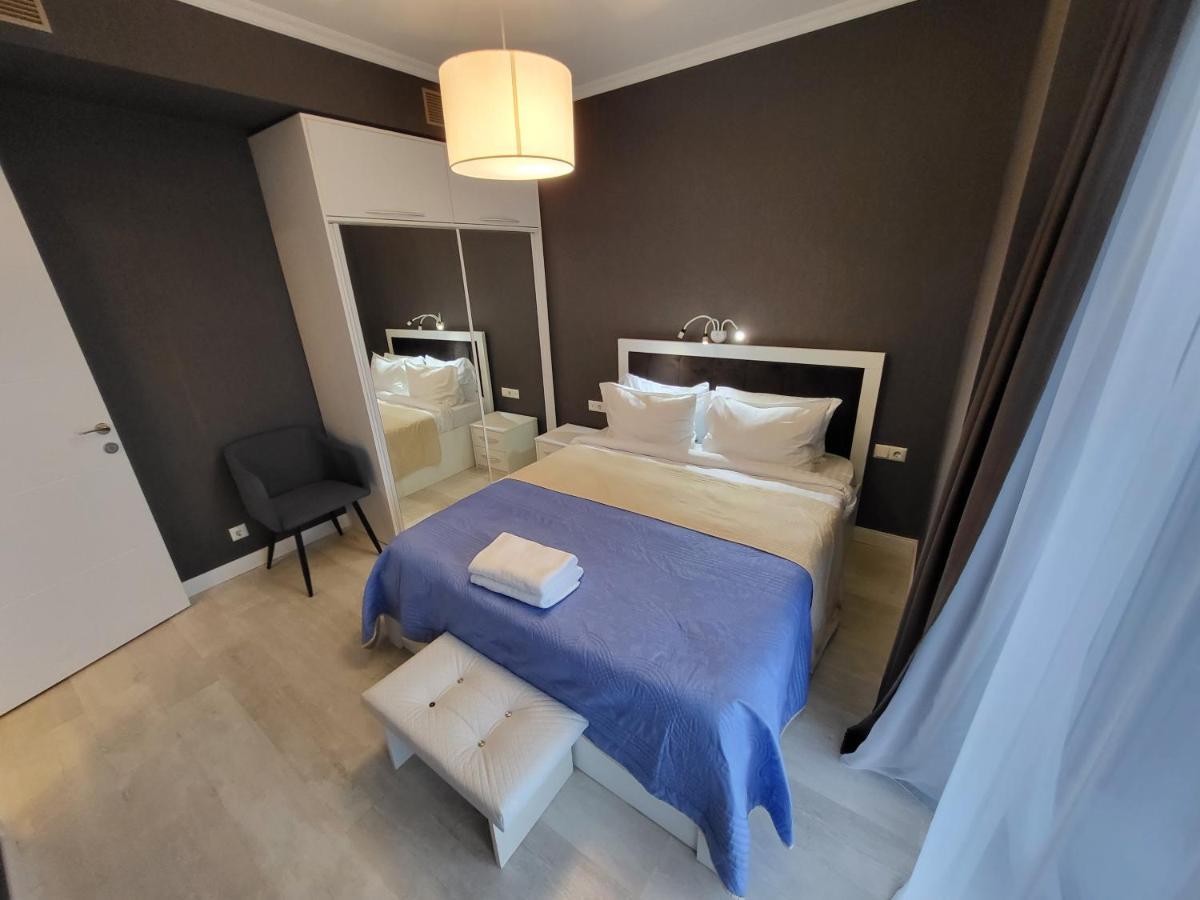 Holiday Apartments บาทูมิ ภายนอก รูปภาพ
